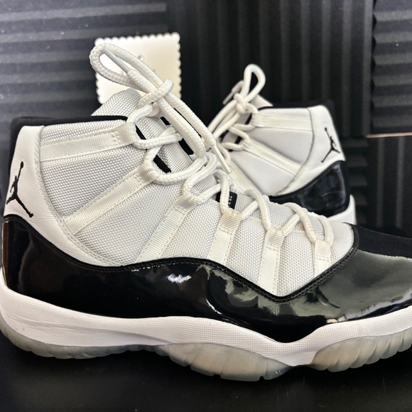 Jordan 11 Retro Concorde 2018 edition M13 - Picture 1 of 5